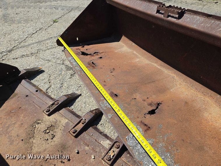 image for item EF1630 (2) skid steer buckets 