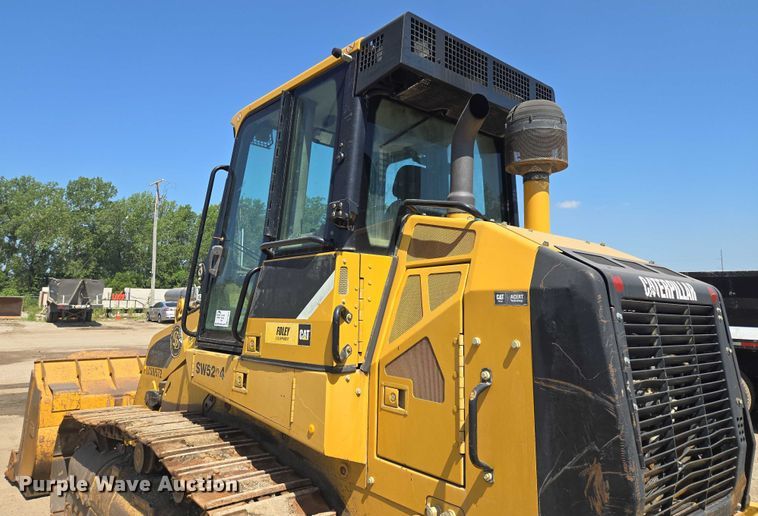 image for item EF1642 2011 Caterpillar 963D track loader