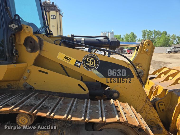 image for item EF1642 2011 Caterpillar 963D track loader