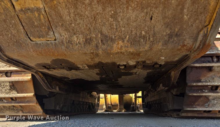 image for item EF1642 2011 Caterpillar 963D track loader