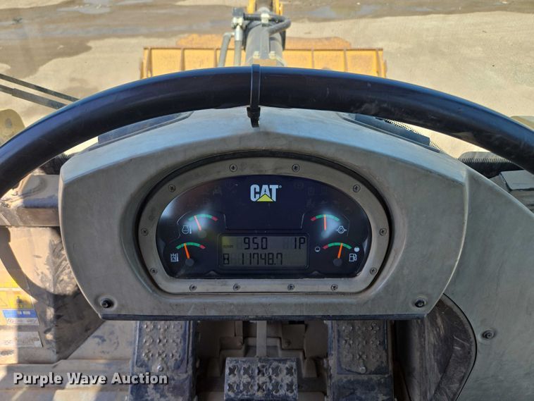 image for item EF1642 2011 Caterpillar 963D track loader