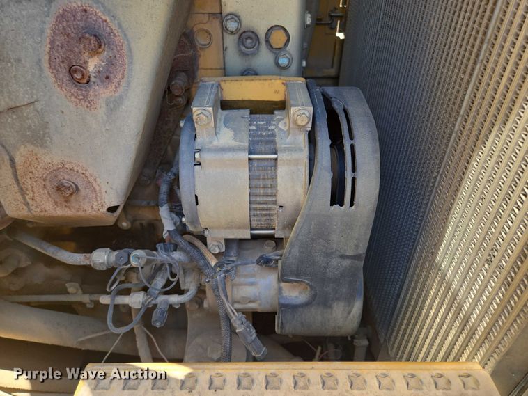 image for item EF1642 2011 Caterpillar 963D track loader