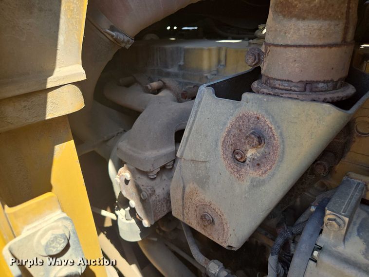 image for item EF1642 2011 Caterpillar 963D track loader