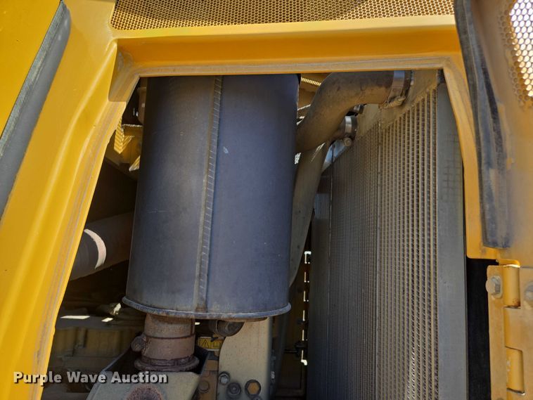 image for item EF1642 2011 Caterpillar 963D track loader