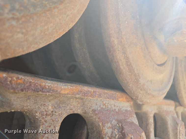 image for item EF1642 2011 Caterpillar 963D track loader