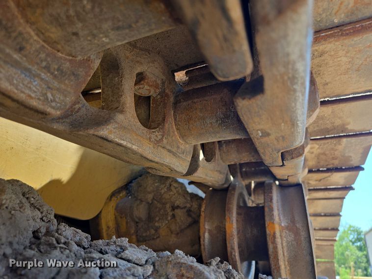 image for item EF1642 2011 Caterpillar 963D track loader