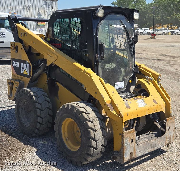 image for item EF1643 Caterpillar 262D skid steer loader