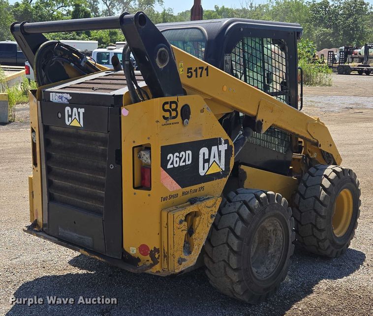 image for item EF1643 Caterpillar 262D skid steer loader