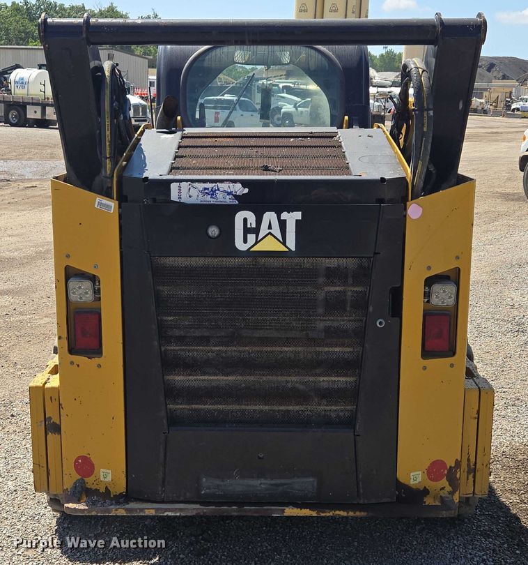 image for item EF1643 Caterpillar 262D skid steer loader