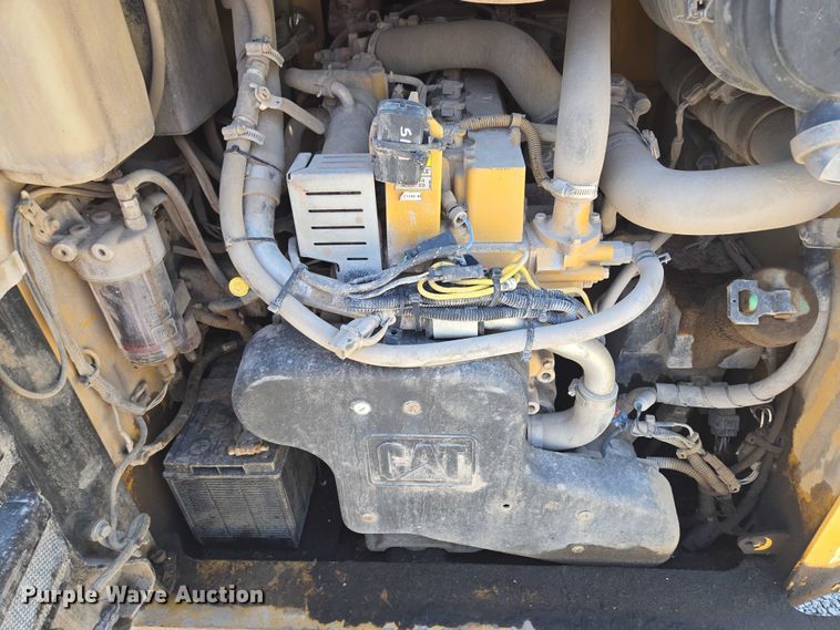 image for item EF1643 Caterpillar 262D skid steer loader