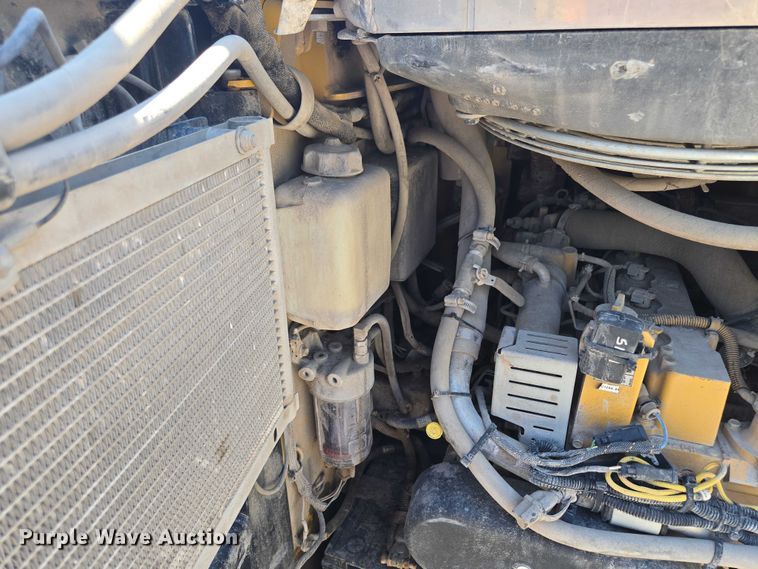 image for item EF1643 Caterpillar 262D skid steer loader