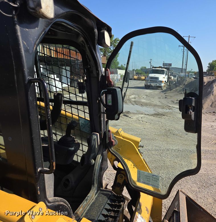 image for item EF1644 2017 Caterpillar 259D tracked skid steer loader