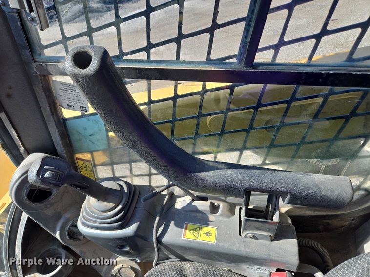 image for item EF1644 2017 Caterpillar 259D tracked skid steer loader