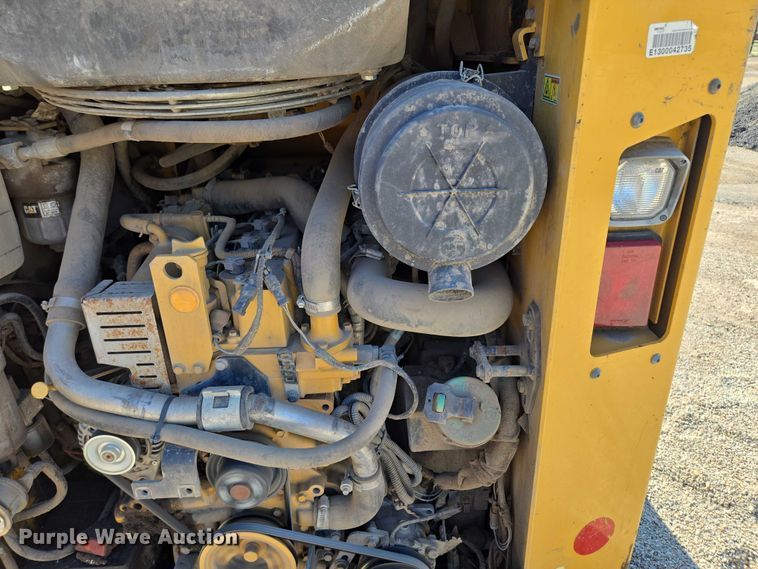 image for item EF1644 2017 Caterpillar 259D tracked skid steer loader