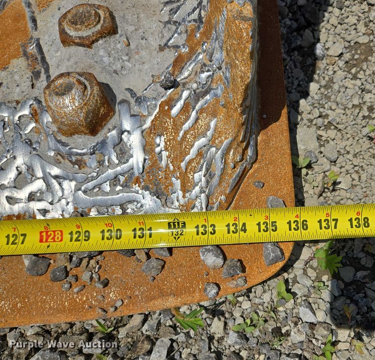 image for item EF1646 Caterpillar  wheel loader bucket