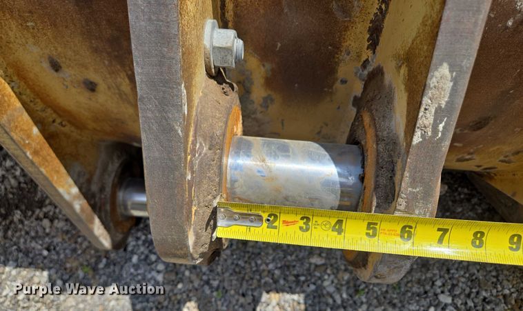 image for item EF1646 Caterpillar  wheel loader bucket