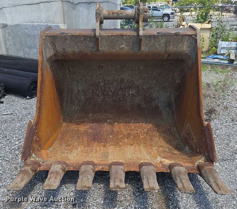 image for item EF1647 Esco excavator bucket