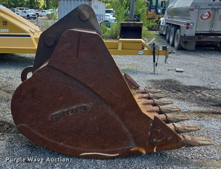 image for item EF1647 Esco excavator bucket