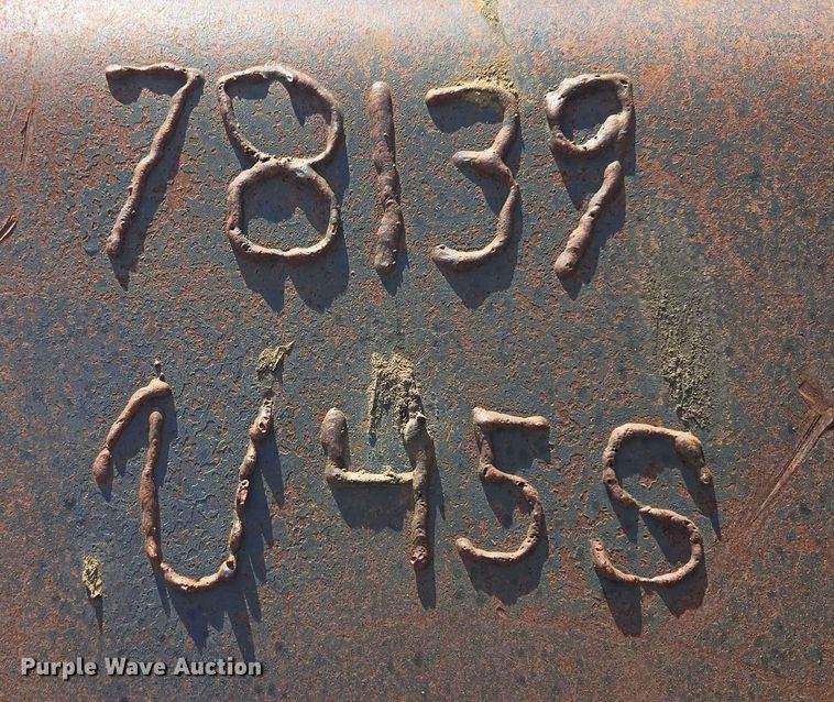 image for item EF1647 Esco excavator bucket