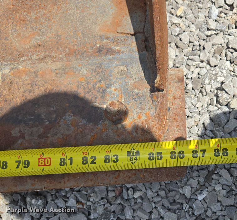 image for item EF1649 (2) skid steer buckets