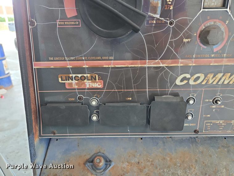 image for item EF1663 Lincoln Electric  Commander 300 welder/generator