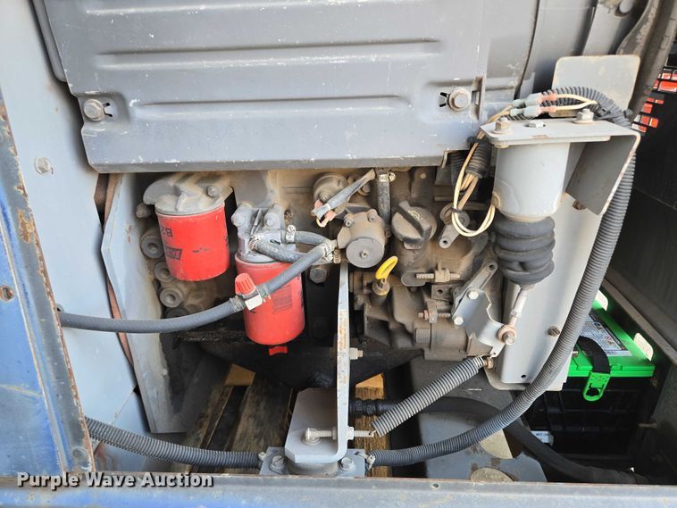 image for item EF1663 Lincoln Electric  Commander 300 welder/generator