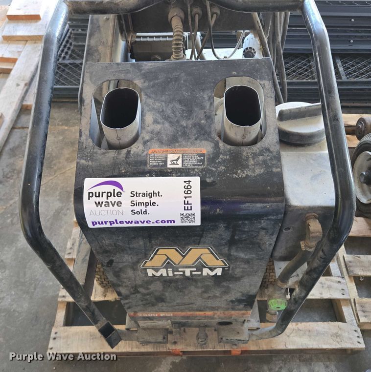 image for item EF1664 Mi-T-M HSE-2504-0M10 pressure washer