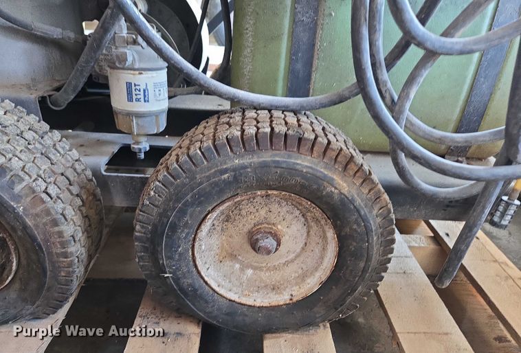 image for item EF1664 Mi-T-M HSE-2504-0M10 pressure washer