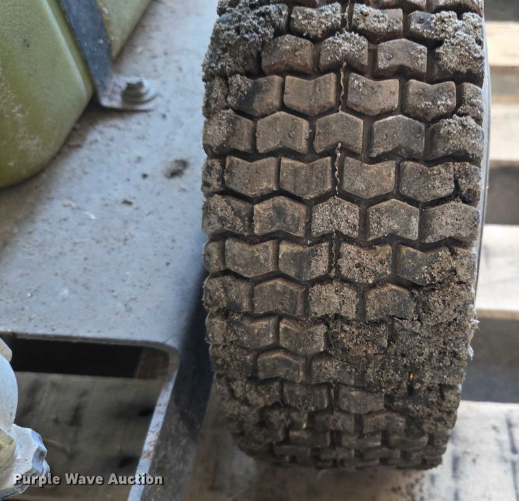 image for item EF1664 Mi-T-M HSE-2504-0M10 pressure washer