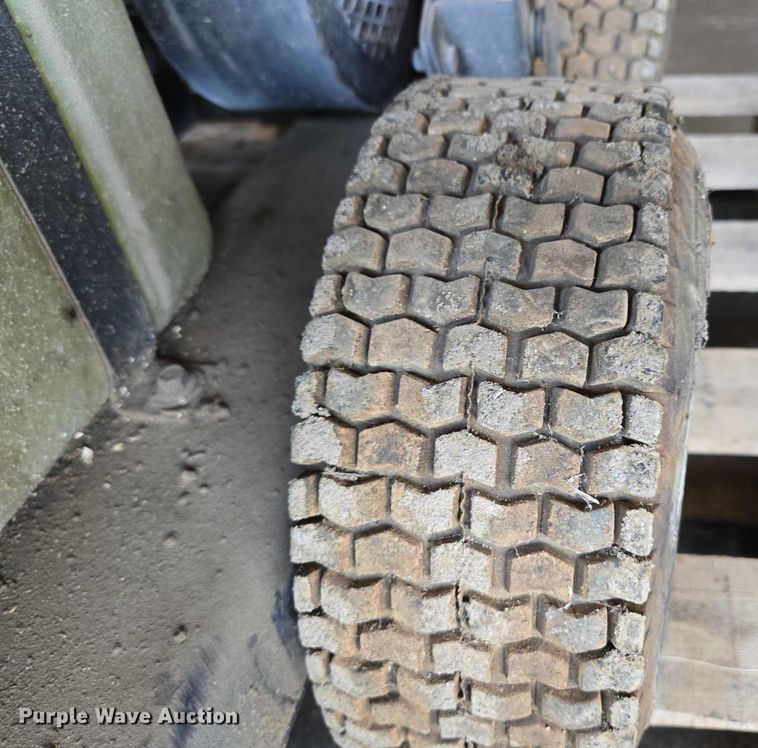 image for item EF1664 Mi-T-M HSE-2504-0M10 pressure washer