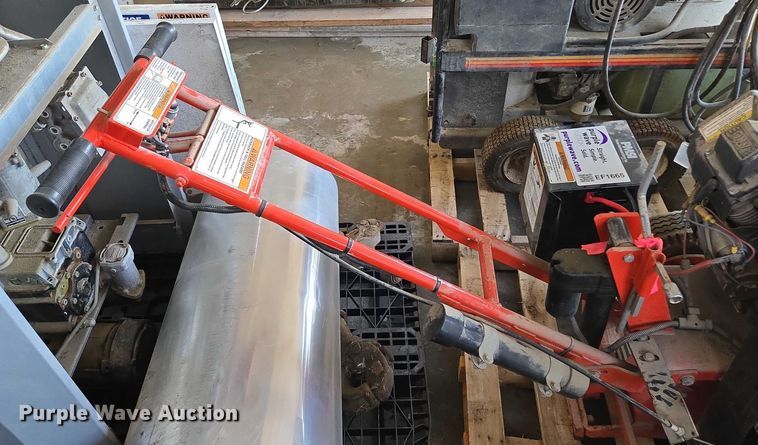 image for item EF1665 Crafco 200 pavement cutter