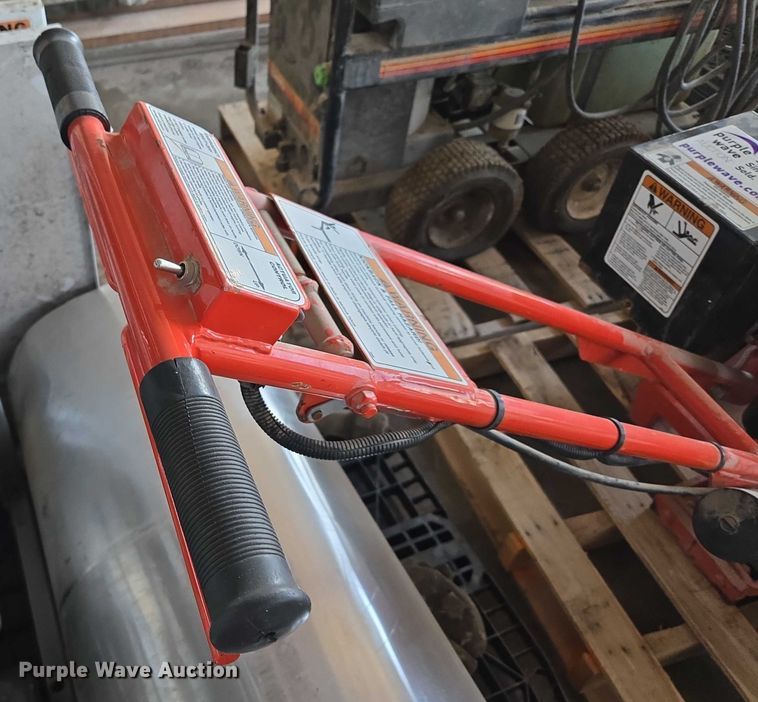 image for item EF1665 Crafco 200 pavement cutter