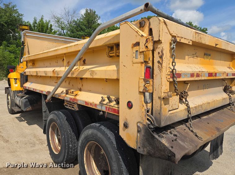 image for item EF1670 2014 International 7500  dump truck
