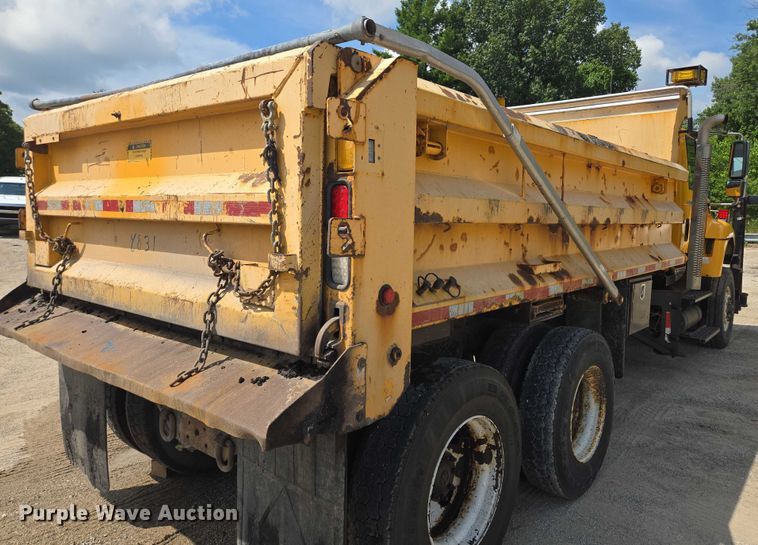 image for item EF1670 2014 International 7500  dump truck