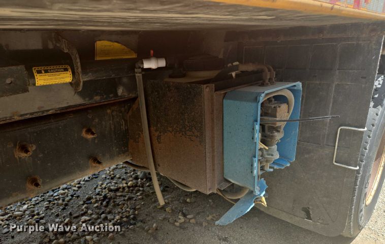 image for item EF1670 2014 International 7500  dump truck