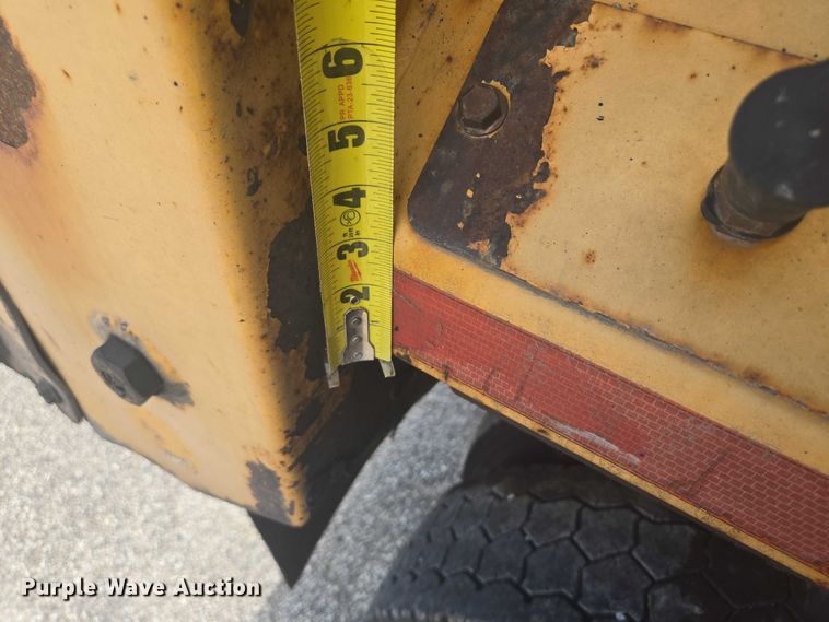 image for item EF1670 2014 International 7500  dump truck