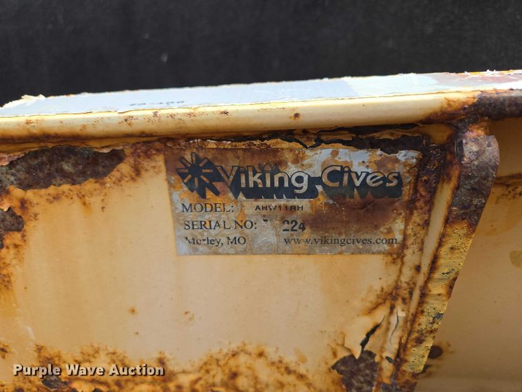 image for item EF1670 2014 International 7500  dump truck