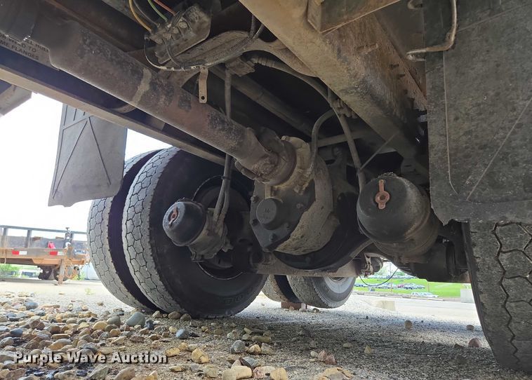 image for item EF1670 2014 International 7500  dump truck