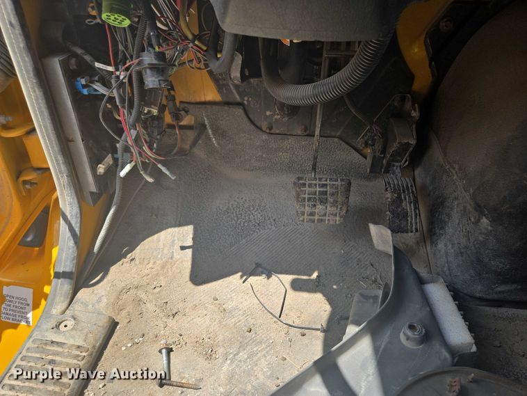 image for item EF1670 2014 International 7500  dump truck