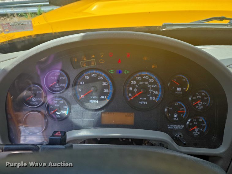 image for item EF1670 2014 International 7500  dump truck