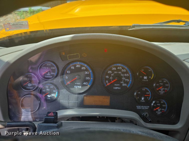 image for item EF1670 2014 International 7500  dump truck