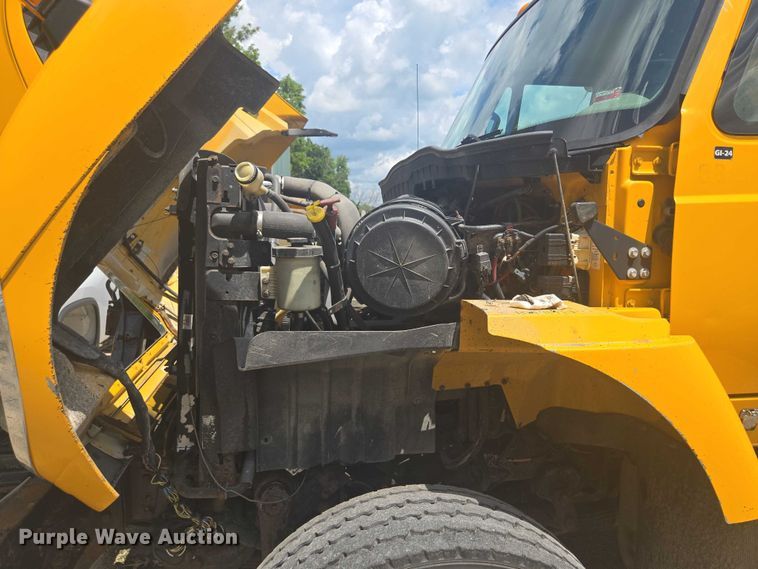 image for item EF1670 2014 International 7500  dump truck