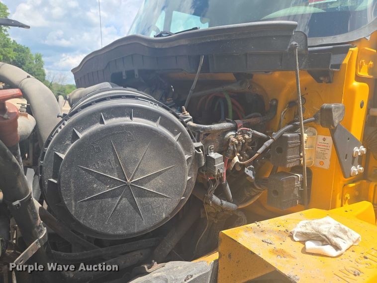 image for item EF1670 2014 International 7500  dump truck