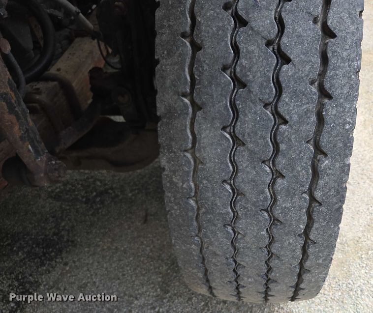 image for item EF1670 2014 International 7500  dump truck