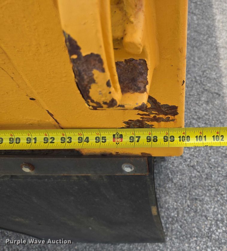 image for item EF1671 2011 International SF547 dump truck