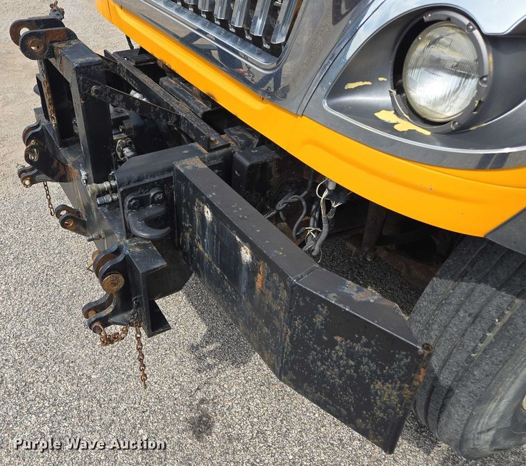 image for item EF1671 2011 International SF547 dump truck