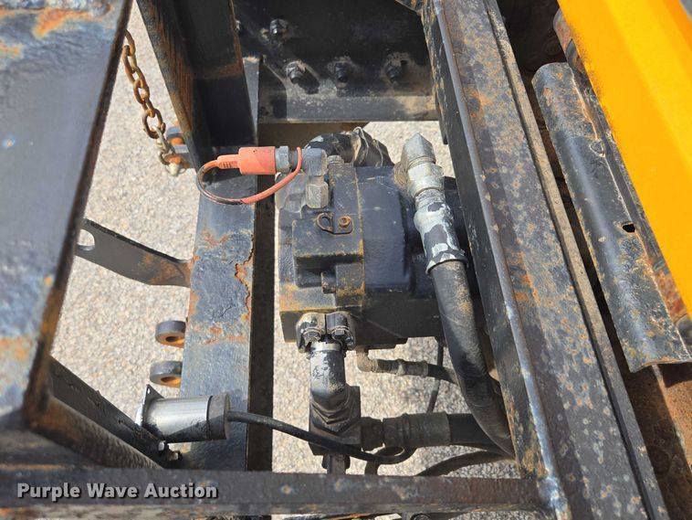 image for item EF1671 2011 International SF547 dump truck