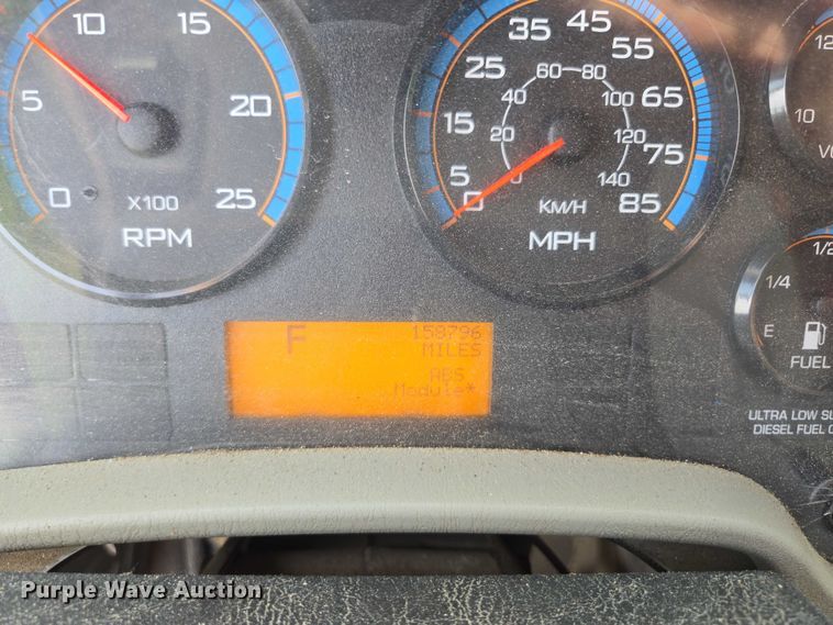 image for item EF1671 2011 International SF547 dump truck