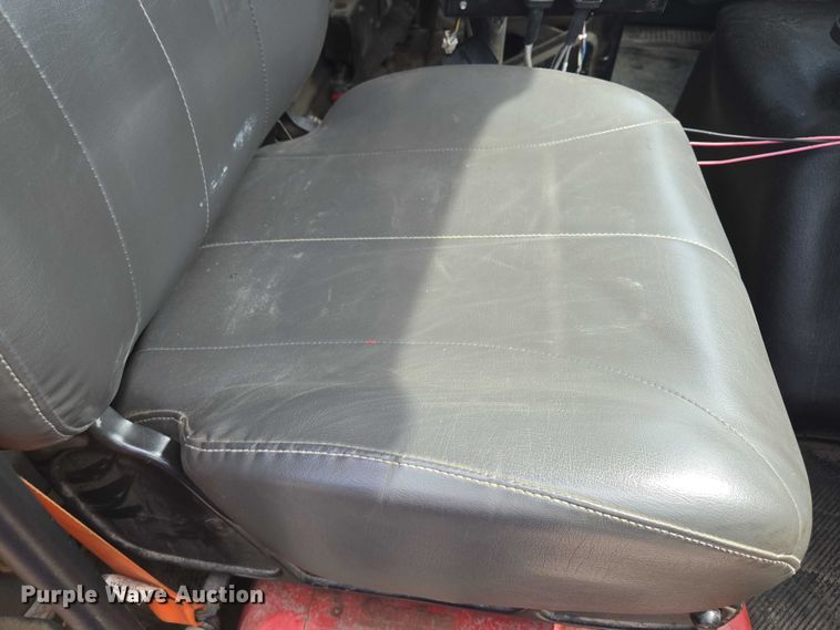 image for item EF1671 2011 International SF547 dump truck