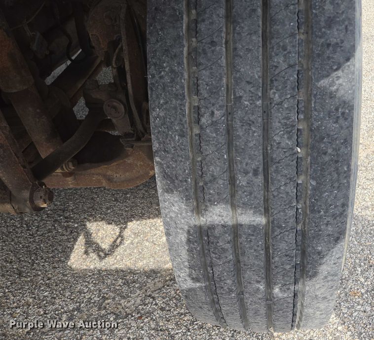 image for item EF1671 2011 International SF547 dump truck